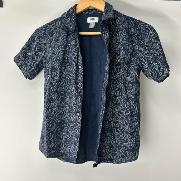 Old Navy Other - Old Navy Men's Navy and White Patterned Shirt